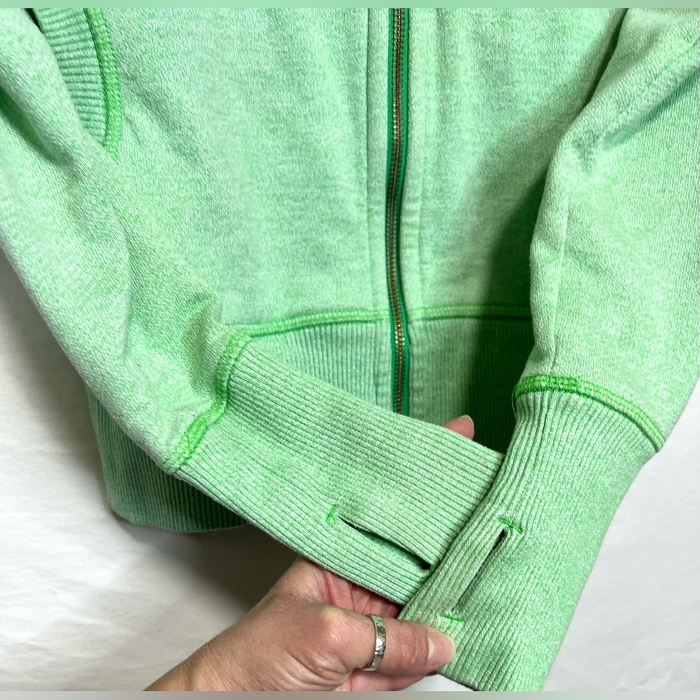Patagonia Cloud Stack Hoody in Nettle Green Cozy Organic Cotton Hoodie Jacket - Picture 5 of 12